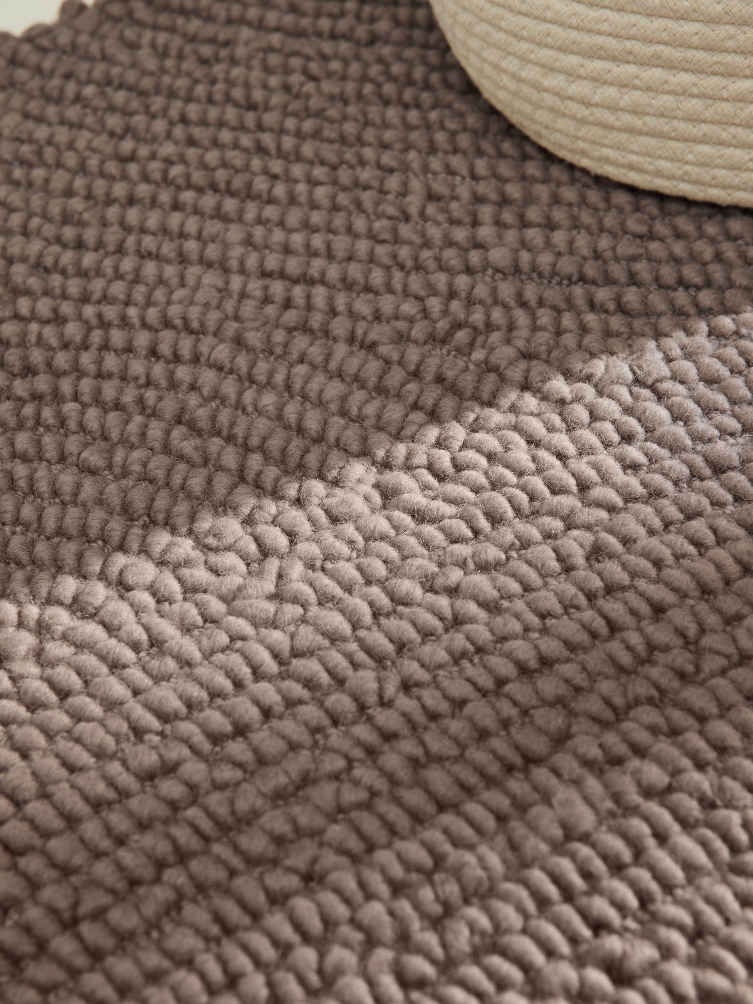 ELIN ULDTÆPPE, TAUPE 106219