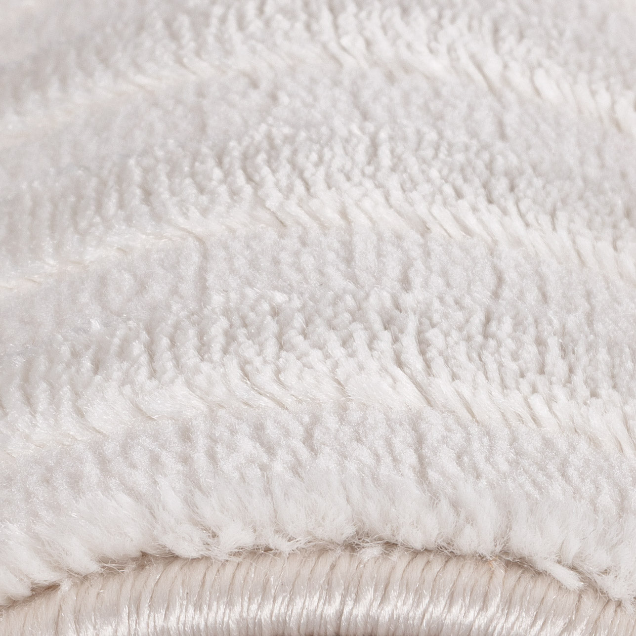 MODERNE TÆPPE SARAH, 1112 CREME