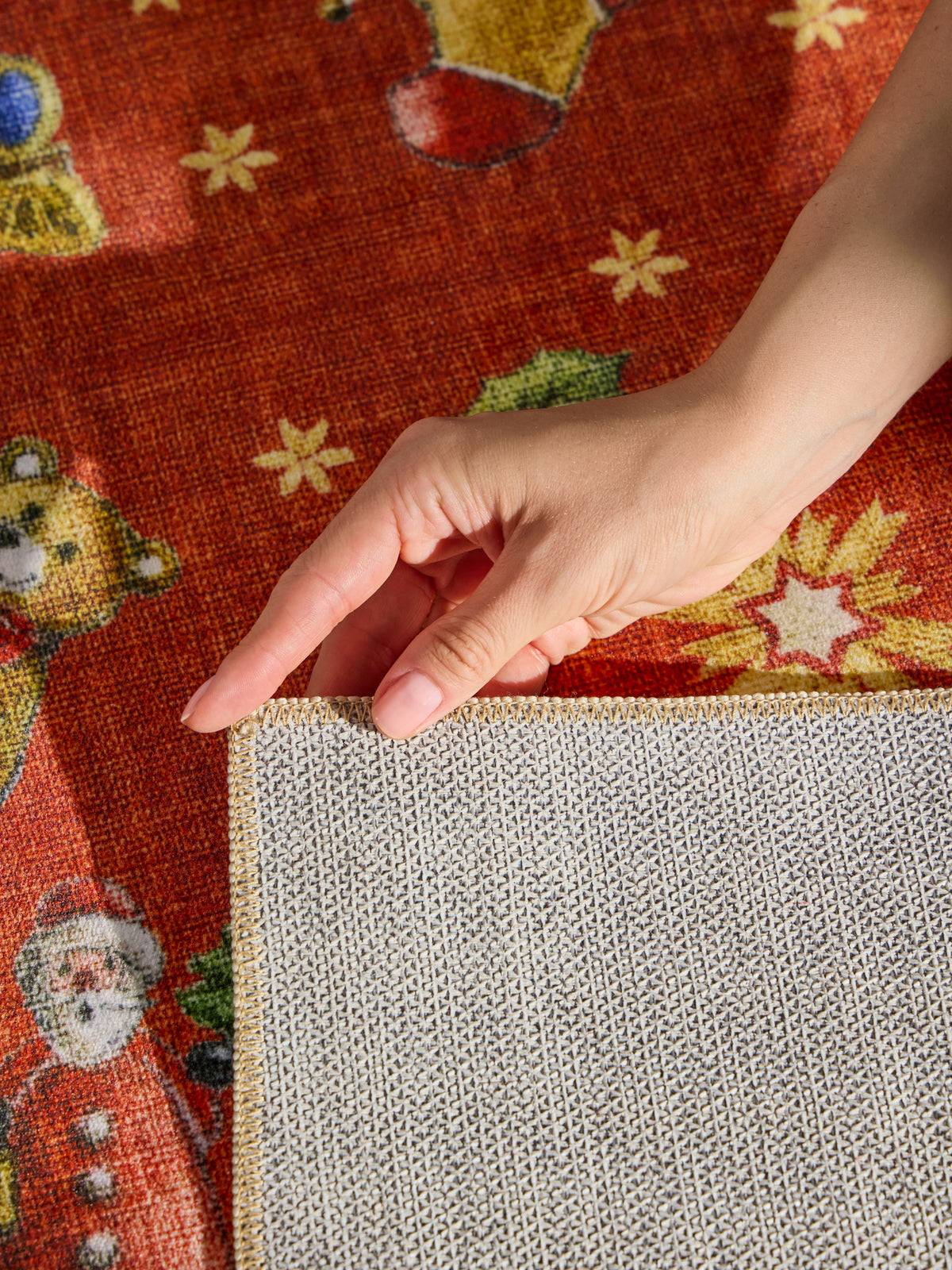 VILLEROY & BOCH TOY'S DELIGHT DESIGN TÆPPE NOSTALGIC NOEL RØD GRØN