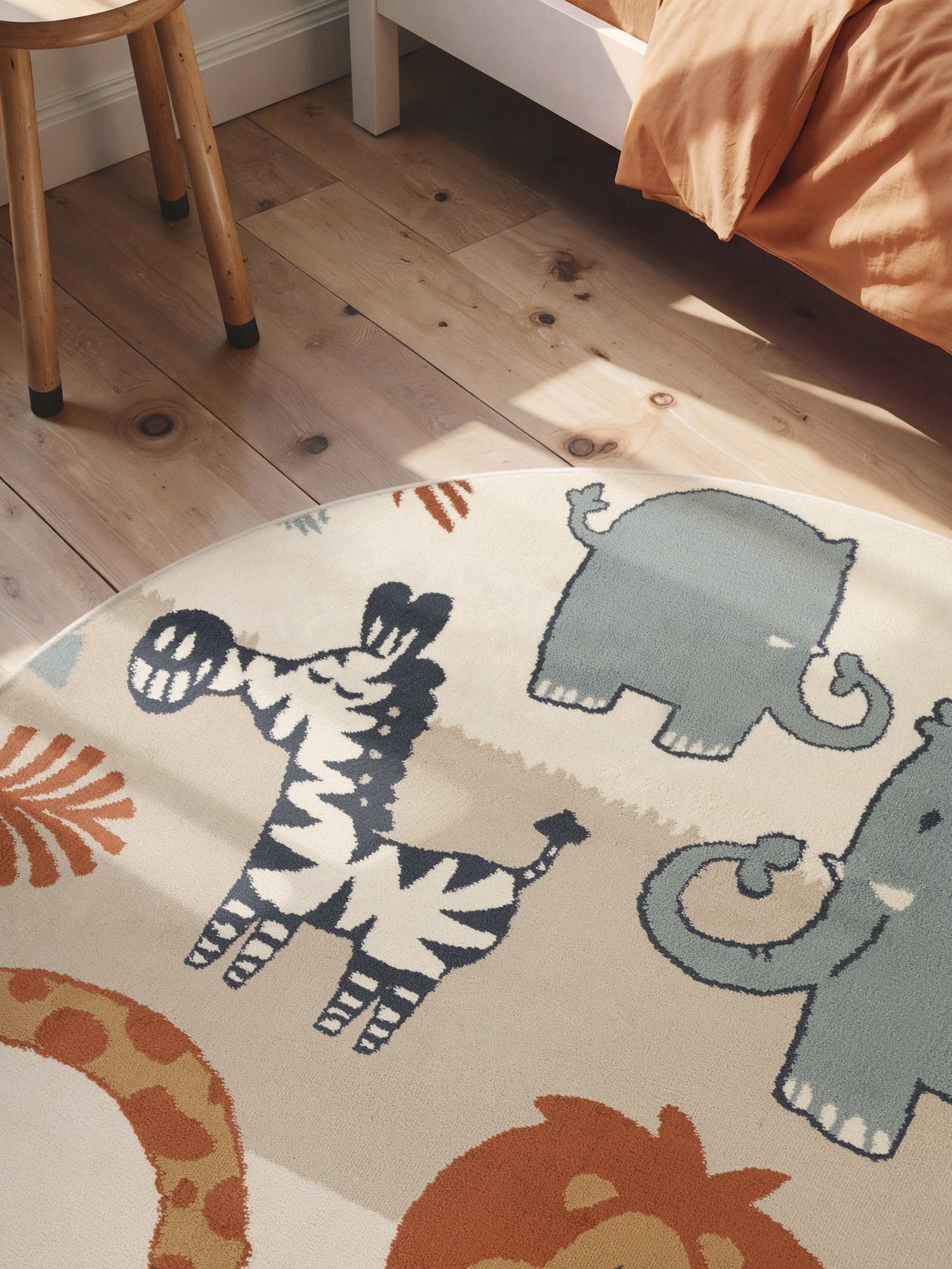 EVENTYR BØRNETÆPPE SAVANNA, CREME MULTI
