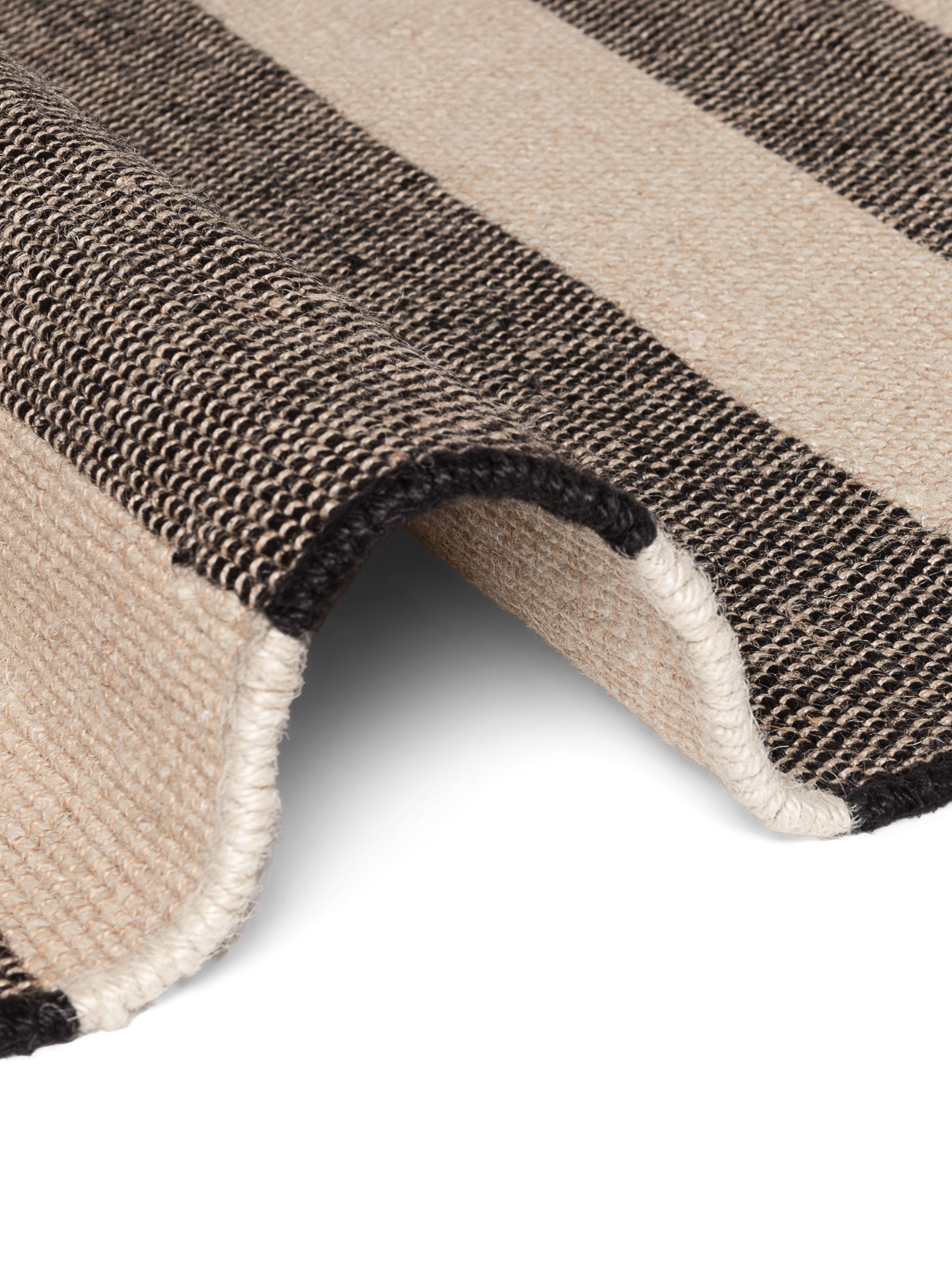 HANDLOOM JUTE TÆPPE PLAYA, NATURLIG HVID-SORT