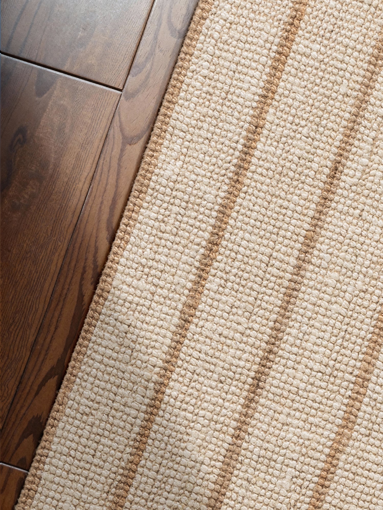 ELLE DECORATION HARVEST JUTE TÆPPE SIERRA, NATUR-ELFENBEN-GULD