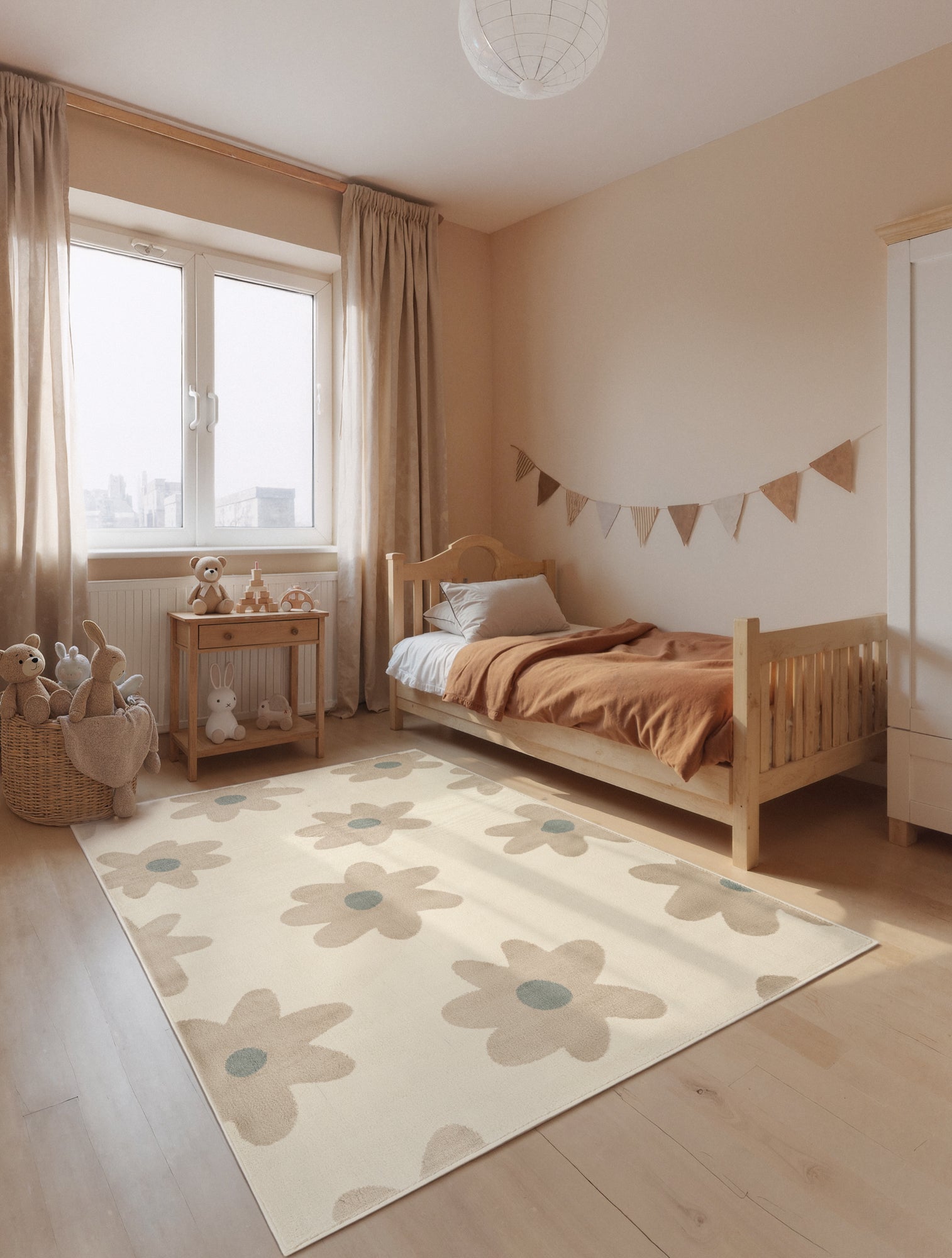 EVENTYR BØRNETÆPPE BLOOMY, CREME BEIGE