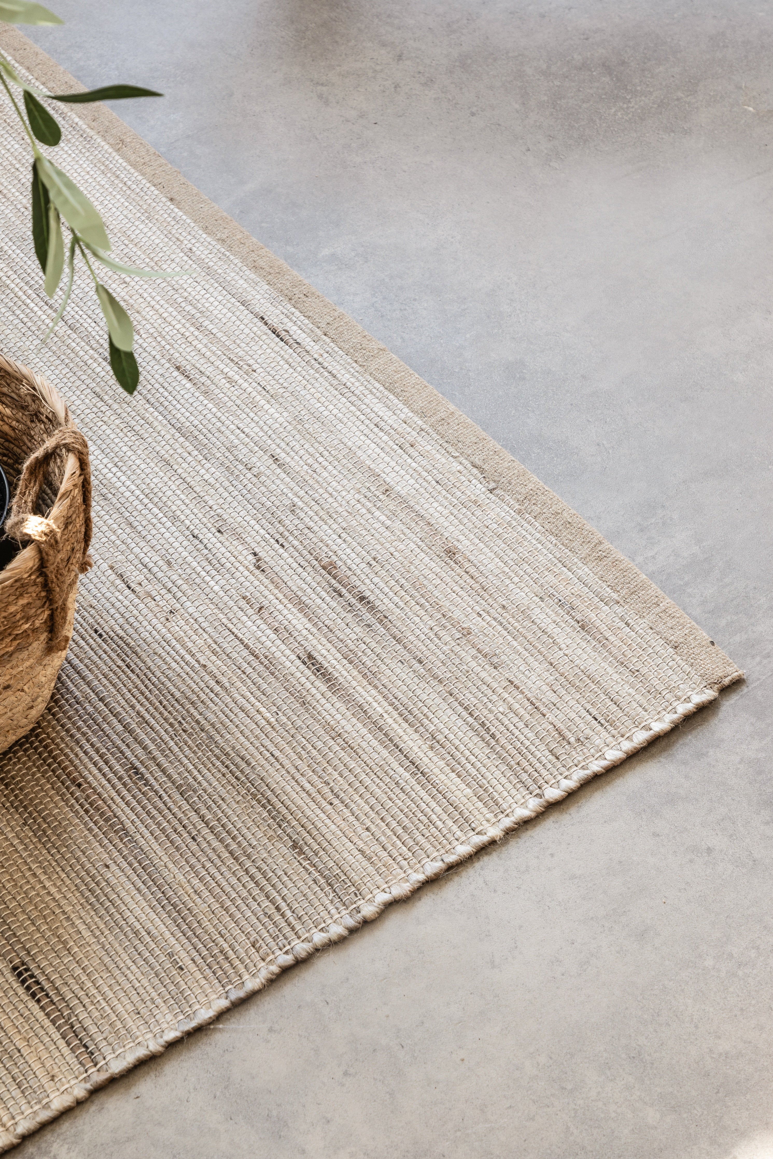 HANDLOOM JUTE TÆPPE, GRÅ BRUN - 105962