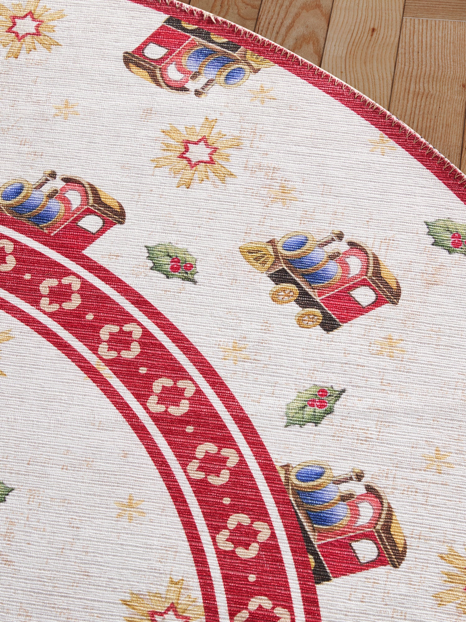 VILLEROY & BOCH TOY'S DELIGHT LIMITED EDITION JULETÆPPE, JULETOG CREME-RØD