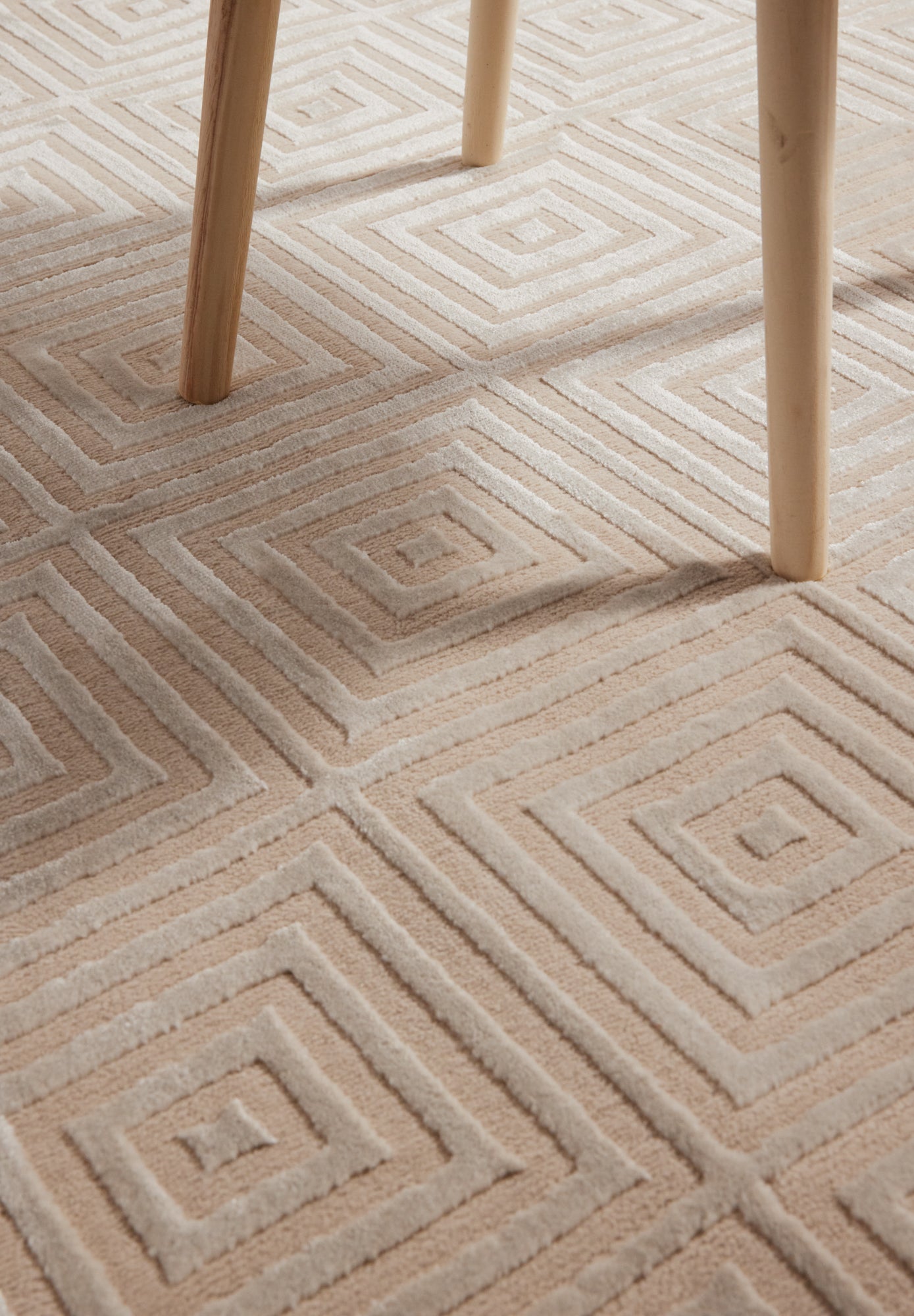 PEARLES MODERNE TÆPPE, CREME-BEIGE 106183