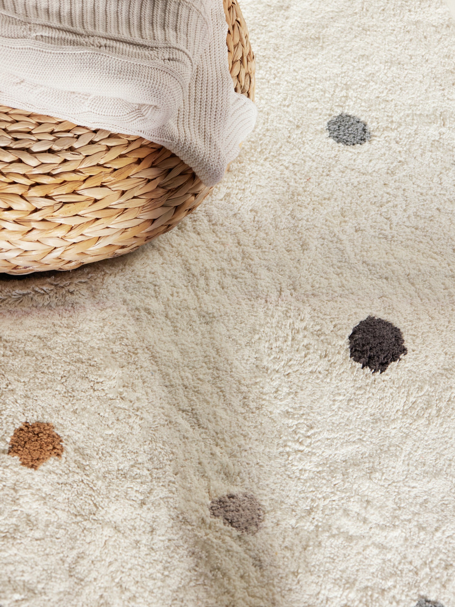 SNUGGLE BØRNETÆPPE, PIPPO CREME MULTI