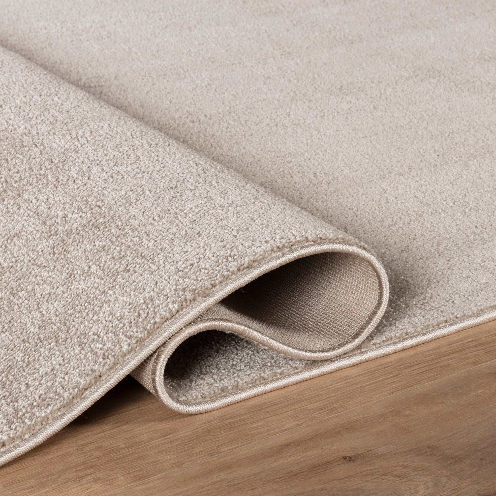 BATU ENSFARVET TÆPPE, BA100 BEIGE