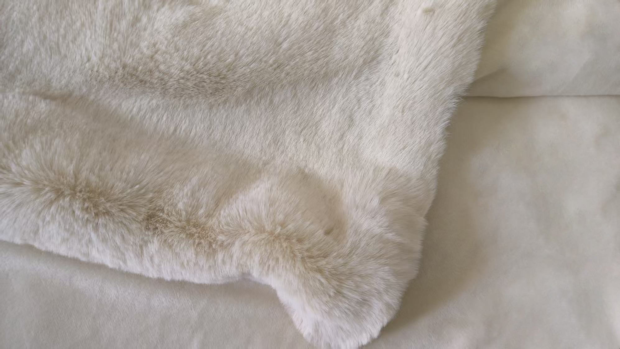 SOFT TOUCH PELS PLAID, LYS BEIGE