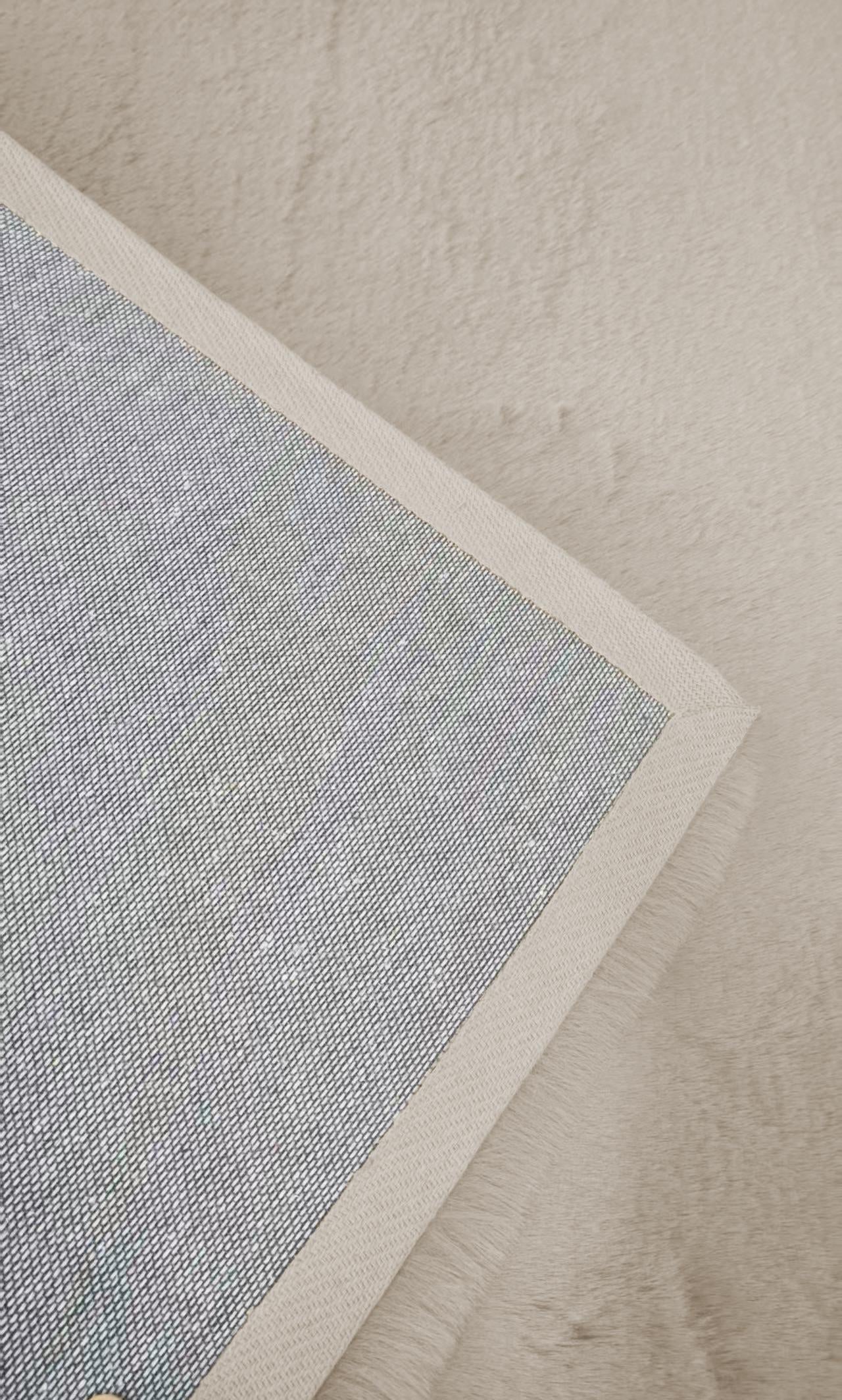 SOFT TOUCH DELUXE PELSTÆPPE, 900 LYS BEIGE