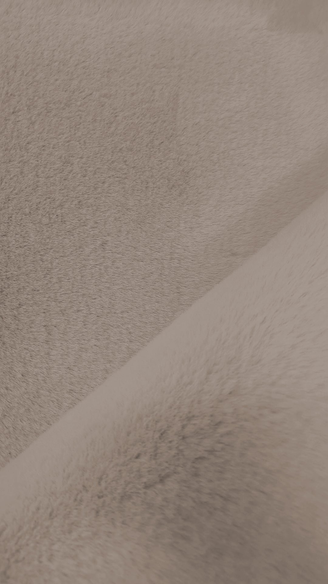 SOFT TOUCH BASIC PELSTÆPPE, 700 TAUPE