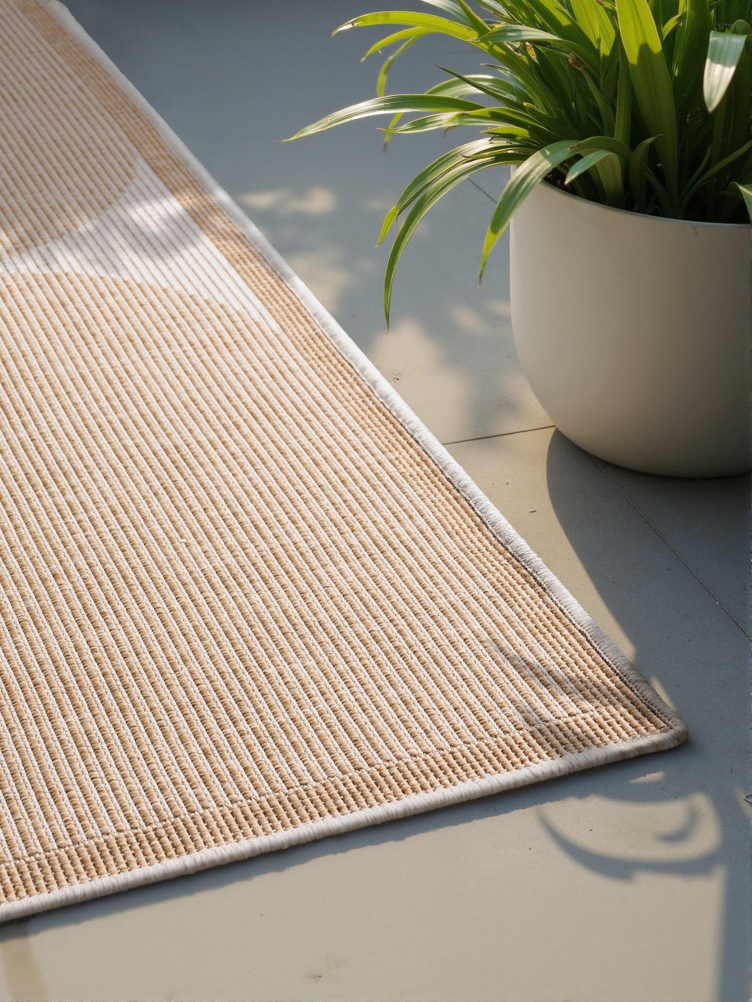 HANSE HOME DUORO - VENDBART UDENDØRS TÆPPE, JUTE-HVID 106245