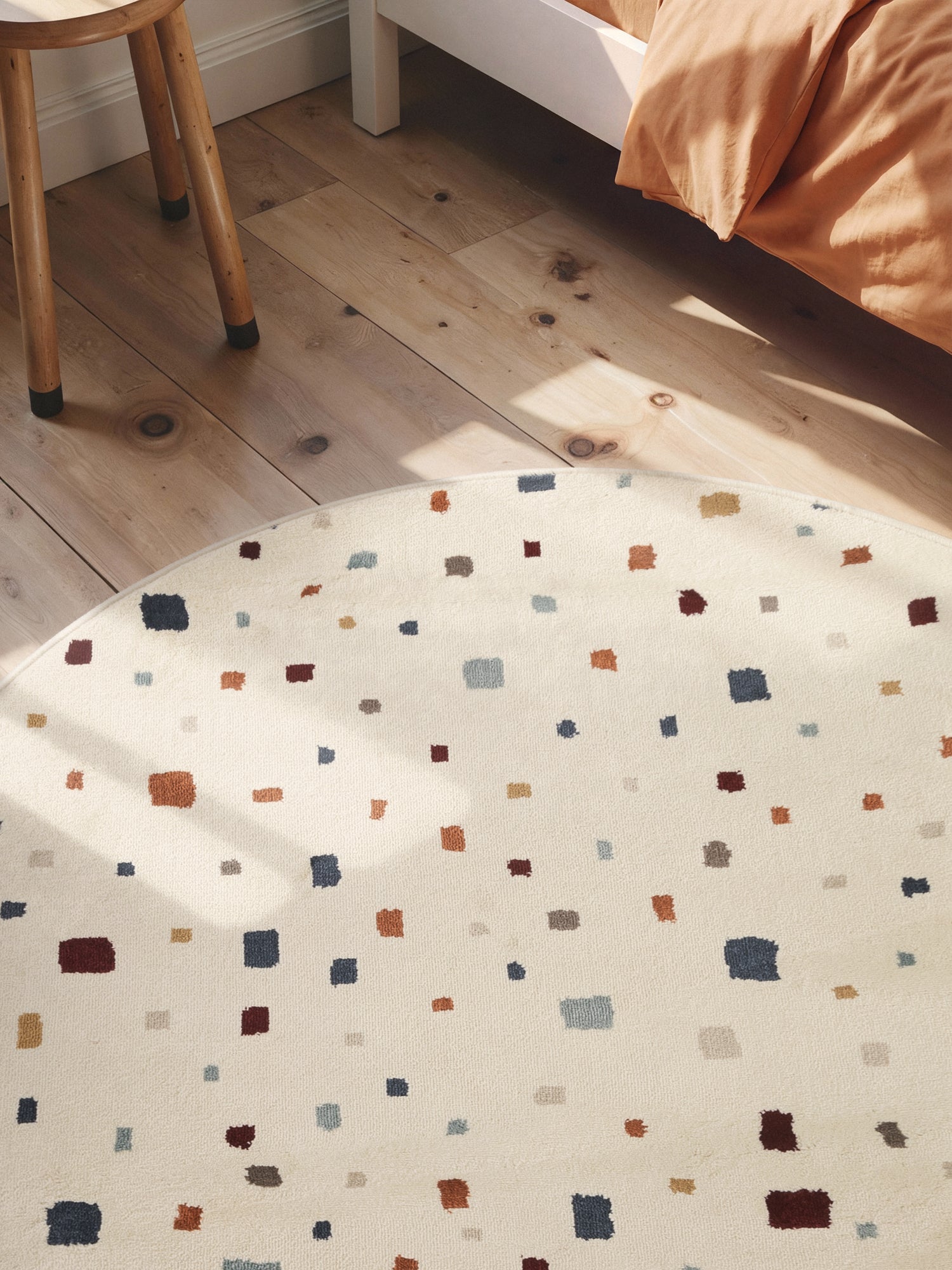 EVENTYR BØRNETÆPPE FUNNY SQUARES, CREME MULTI